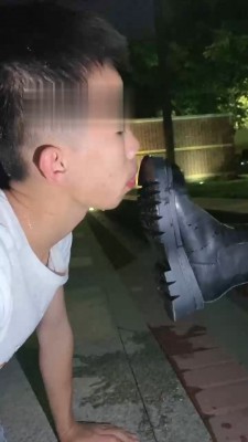 【奶味茶茶】黑丝美腿户外蹂躏哥哥 bf19428