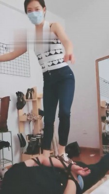 【济南may老师】耳光羞辱训练笨蛋 bf18165_HD绳艺资源