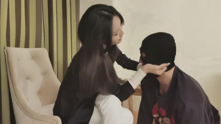 【药神】白领下班教训家奴 bf19694