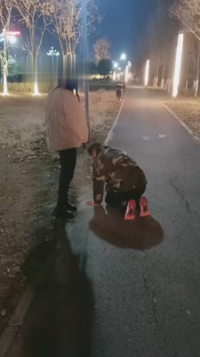 【重度刑奴】素人姐姐户外遛狗 bf22195_HD绳艺资源