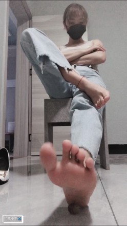 【兰儿小主】女巨人–阿明的新女朋友!_HD绳艺资源