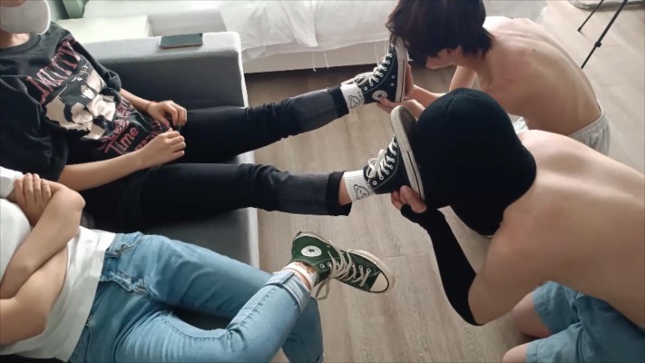 【00后小彤】双S互换男朋友调教 YC-220805-4