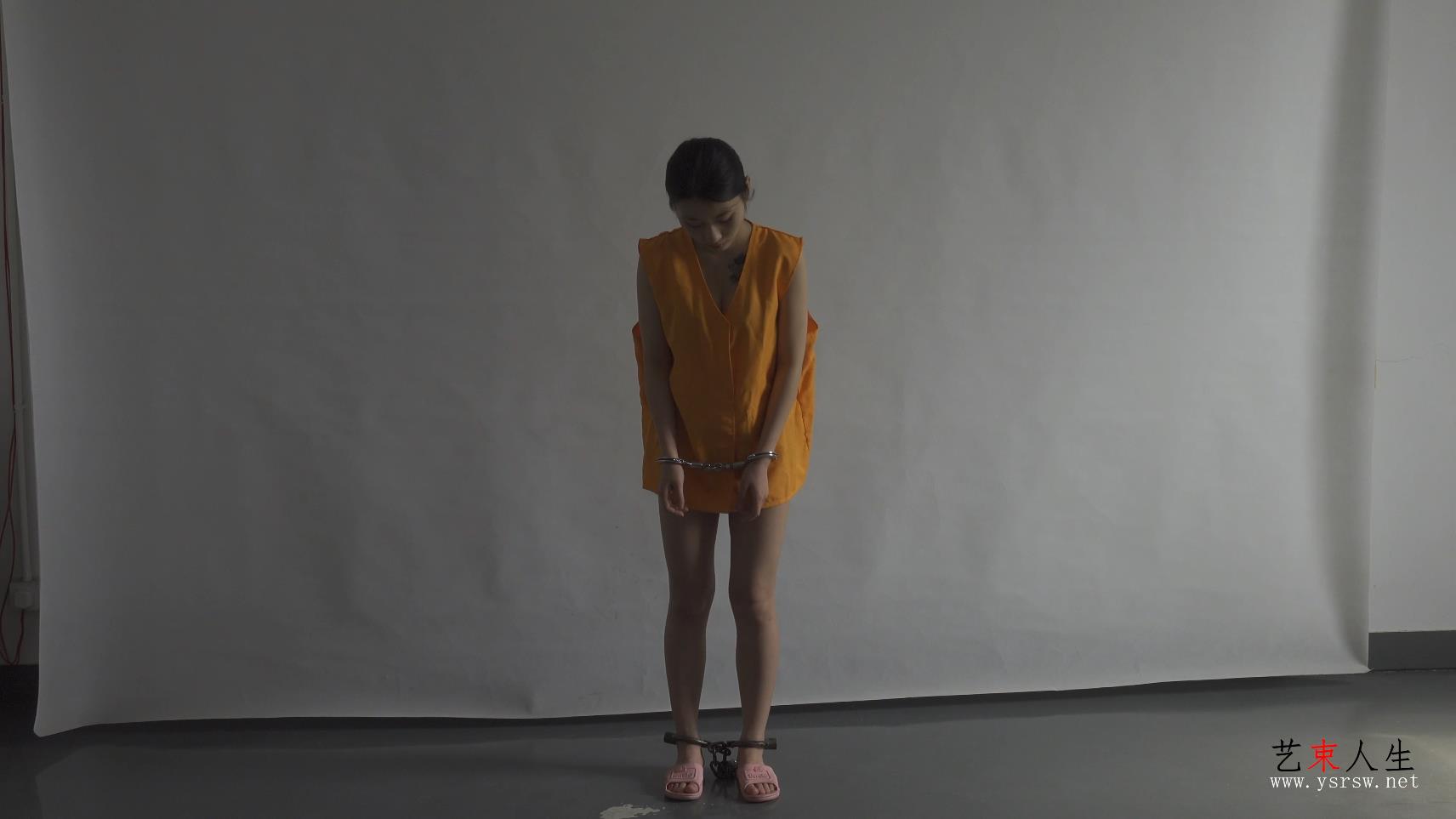 【艺束人生】2022_17期视频  女毒犯娇娇抓捕审讯