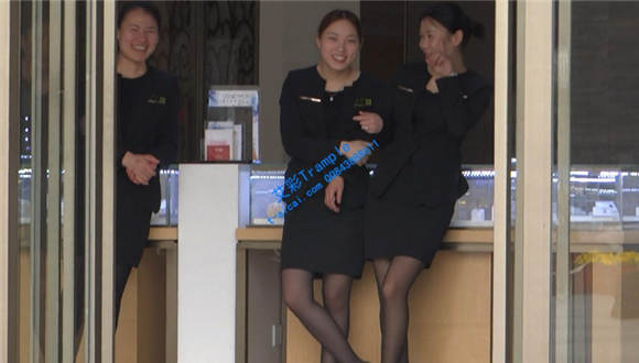 超级街拍！丝袜美脚第一季06（此集精彩纷呈！）