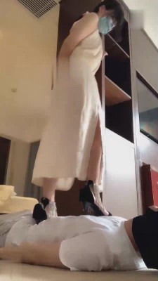 【宝爷】御姐高跟凉鞋全体重踩踏 bf17622