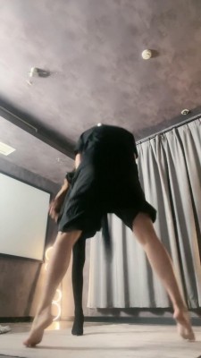 【禾HE】御姐高跟重度踢裆 bf12032