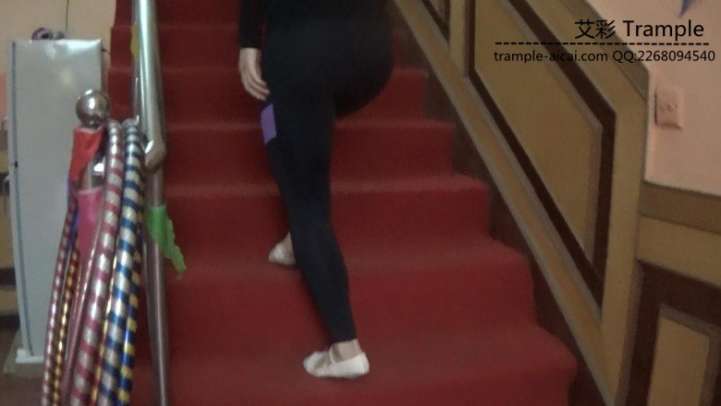 剧情片蒙面女杀手入室杀害卧底警察_HD绳艺资源