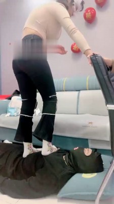 【精神小妹】情侣奴下奴-教母畜虐狗 bf22050