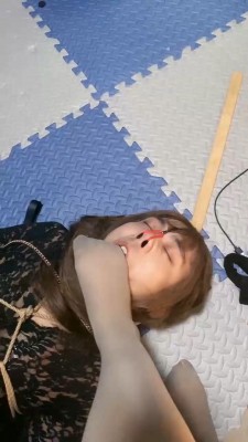 【盈盈】捆绑堵嘴囚禁狗 bf19980