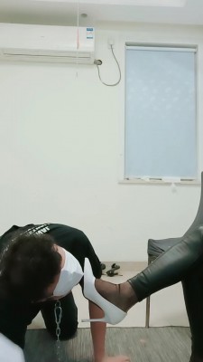 【安静大大】母女两圈养邻居狗【双视角版】 bf22843