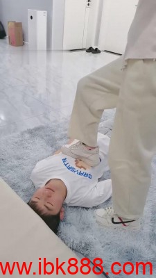 【紫烟】醉酒儿子回家挨打 bf10244