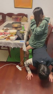 【樱木花椒】家奴伺候宵夜/人形犬圈养 bf10169