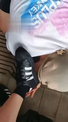 【well】强迫奶狗舔脏鞋 bf18004_HD绳艺资源