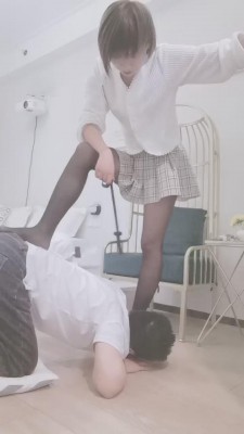 【奈美】被按摩店女技师羞辱的经历 bf11869