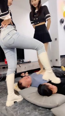 【二宝】素人新疆女神VS三狗奴 bf22851