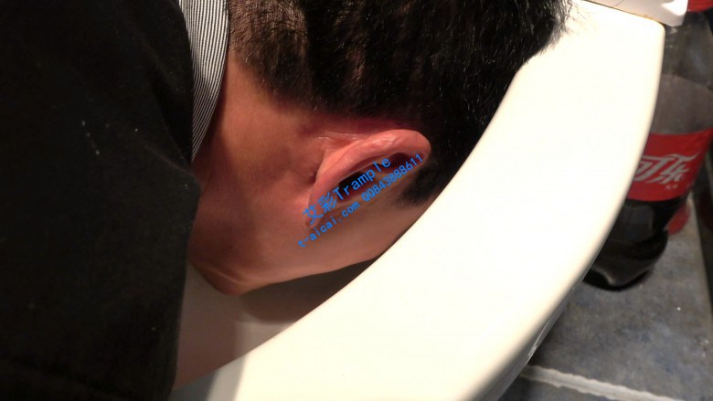 羞辱折磨被绿的老男人