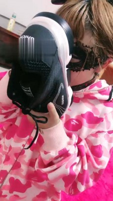 【洪兴十三妹】母畜-被两素人闺蜜玩弄【双视角版】 bf18639