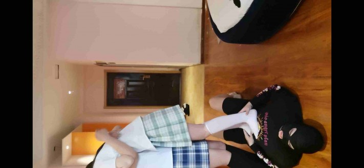 jk学生妹双人骑马，全体重踩踏 YC-220424