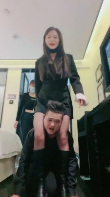 【西西小主】带素人女同事虐老板【双视角版】 bf21386