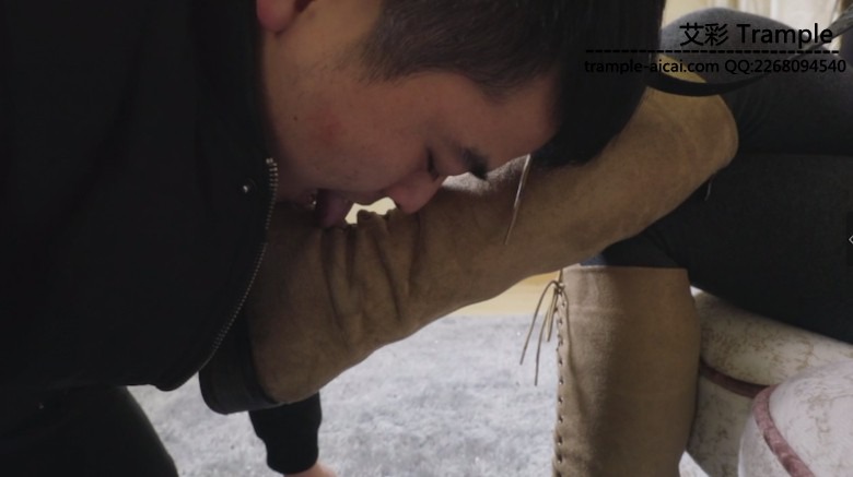 苏三骑马钻跨 坐脸