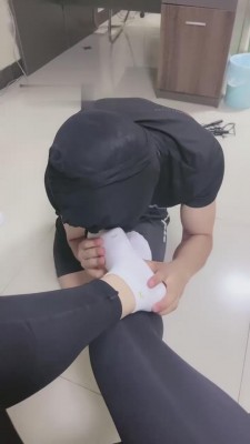 【孤野】护士姐姐打探亲人员 bf15257