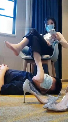 【雪琪琪】裤里丝S调贱奴【双视角版】 bf19078