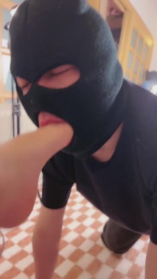 【鹿梦兮】经典系列5恋足厕奴 bf10188