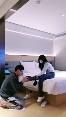 【乖乖】小白鞋白棉袜辱废物 bf23210_HD绳艺资源