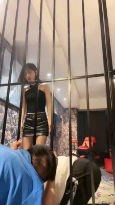 【简一】御姐SM主题酒店调双狗 bf18896