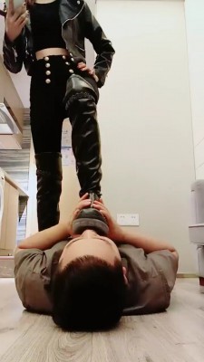 【美娜格格】剧情-叛逆学生驯服班主任 bf20095