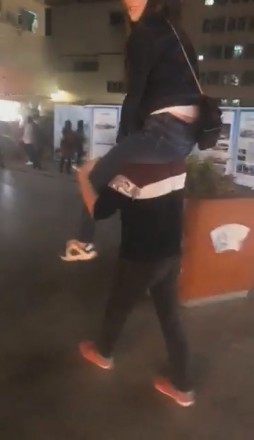 多女主商业街调教