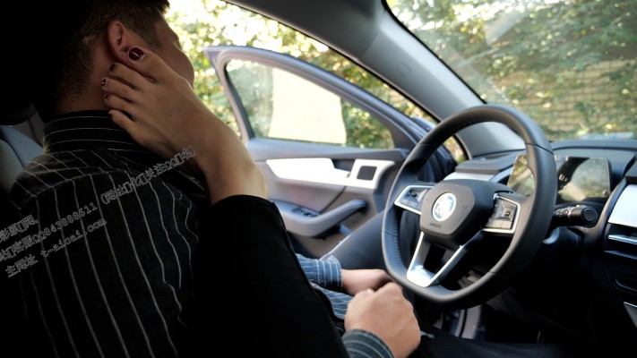 【第5风格】户外车上舔小敏的美脚 YC-230219-3