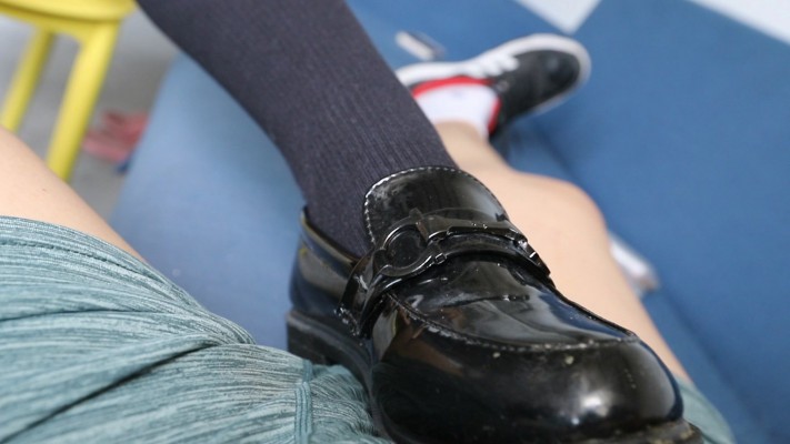 【珊瑚湾】Baby JK踹跺狗裆