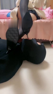 【惜沫】黑丝高跟恋足调 bf21760