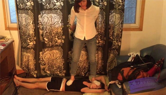 原味棉襪全體重長時間賤踩女m！_HD绳艺资源