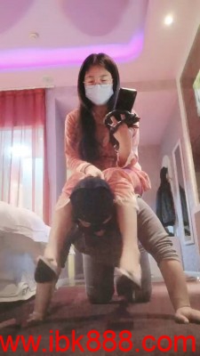 【嗯哼S】睡衣S圣水灌狗奴