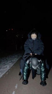 【潘妮女王】深夜户外骑马遛狗 bf23310