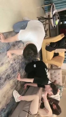 【子衿】多素人学生主群调废物（四视角版本） bf19994