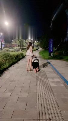 【莫莉】模特S户外抓住偷拍狗 bf17495