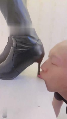 【冷凝大大】高跟长靴踩虐狗 bf17646_HD绳艺资源