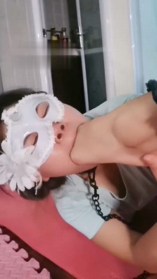 【心竹殿下】被疯狂羞辱的女大学生 bf18371