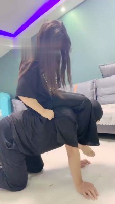 【精神小妹】推荐-学生素人群调贱货 bf17794