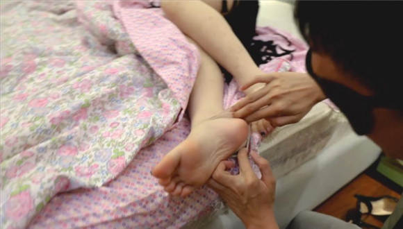 〖H.P.L栖心之栈〗—偷舔木堇老师的脚