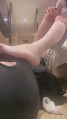 【桃子老师】白丝脚垫 bf15618