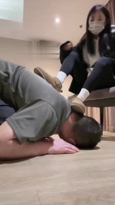 【阿月】雪地靴白袜气味羞辱 bf22067