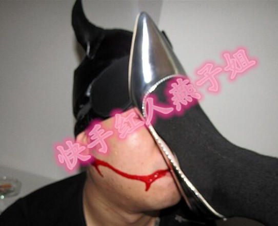 【快手红人】银白色高跟屠杀脚奴