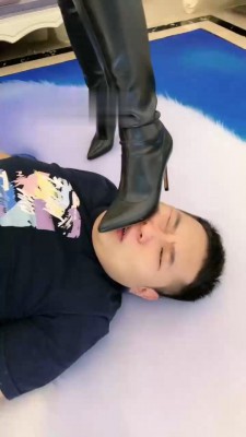 【鑫儿教头】继母长靴狠虐 bf19104