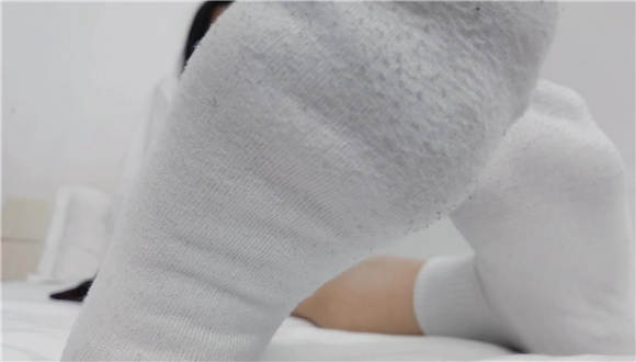 POV娇娇第一视角JK学生服恋足羞辱