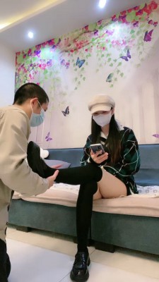 【罗宾】卑微胯下辱 bf20135_HD绳艺资源