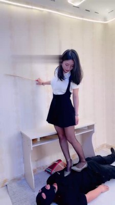 【冷凝大大】带闺蜜入圈玩sm游戏 bf17518